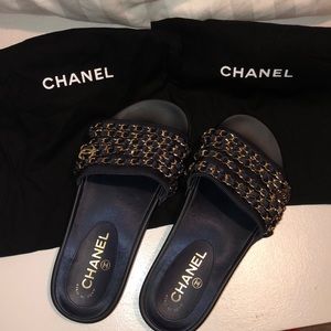 Chanel Slides